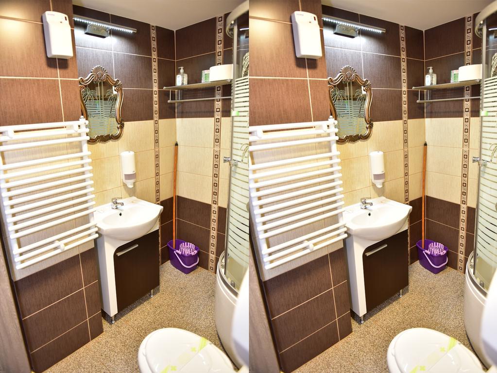 Pensiunea Dely_Cios Vălenii de Munte Dış mekan fotoğraf