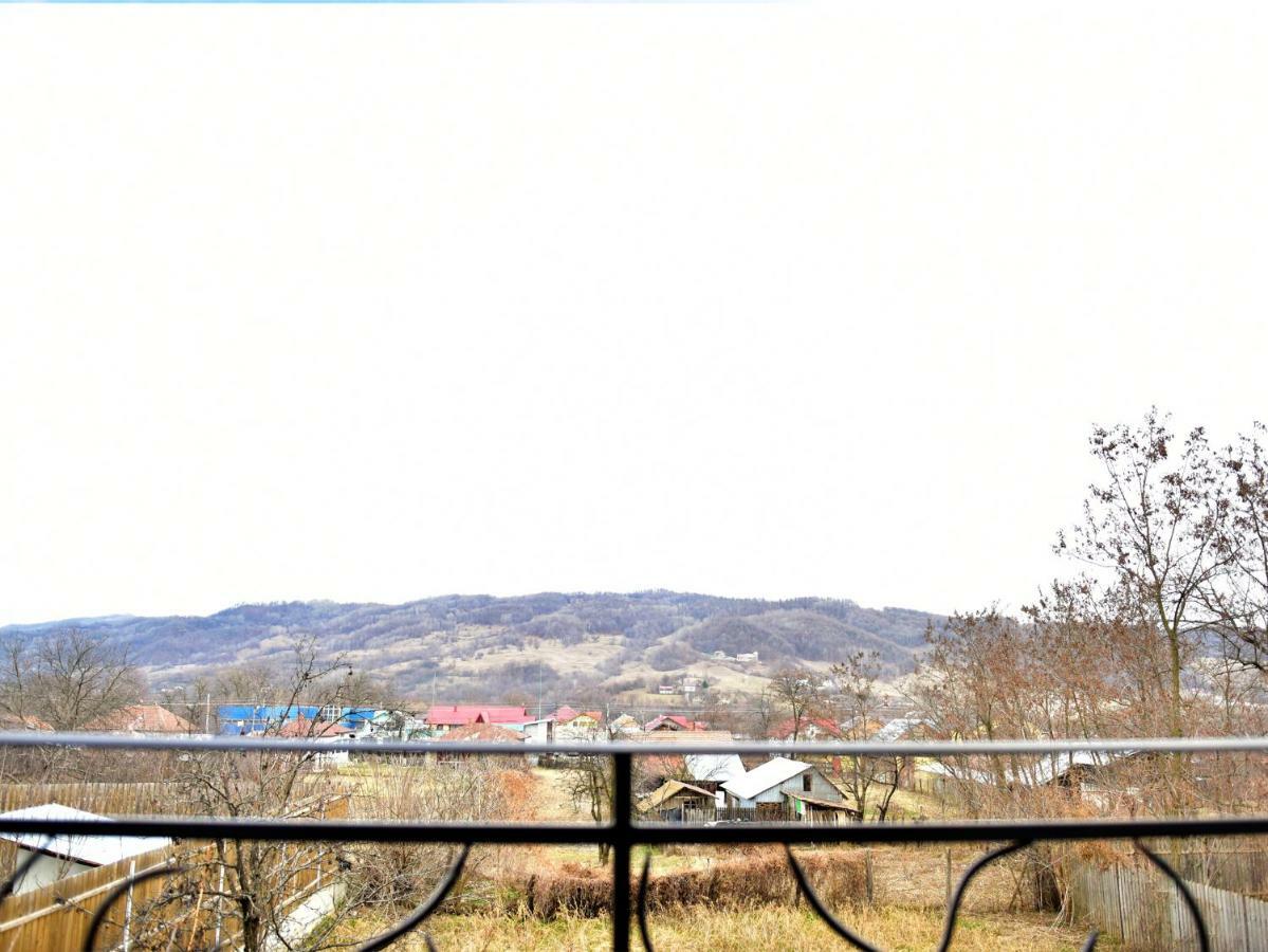 Pensiunea Dely_Cios Vălenii de Munte Dış mekan fotoğraf